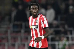 包含冲刺阶段葡超传出新动向，阿森纳更衣室发声，管理层表态——震撼外界，身体对抗强度拉满的词条-英雄联盟